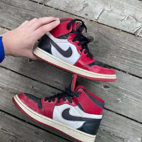 2021 Nike Air Jordan 1 High Zoom Air CMFT Patent Chicago Size 8.5 Chicago Bred - Picture 6 of 12